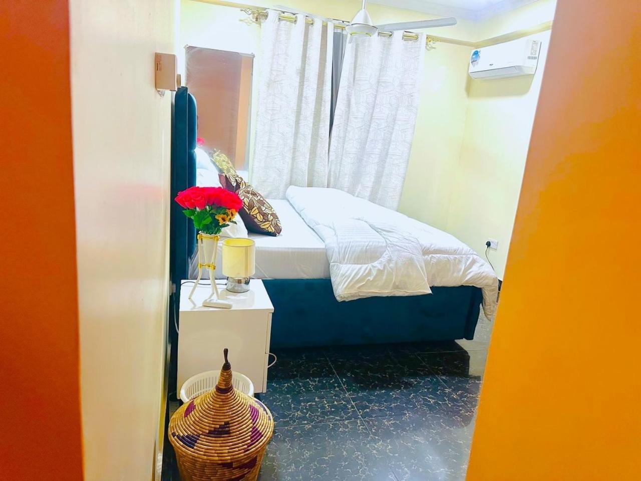 Apartman Downtown Dreamspace - 3 Bedrooms Dár Al-Szalám