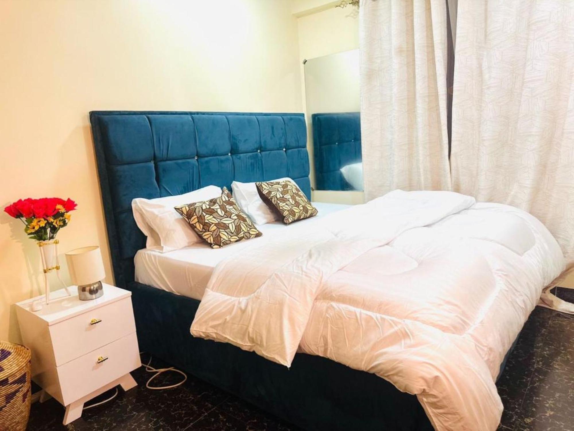 Apartman Downtown Dreamspace - 3 Bedrooms Dár Al-Szalám